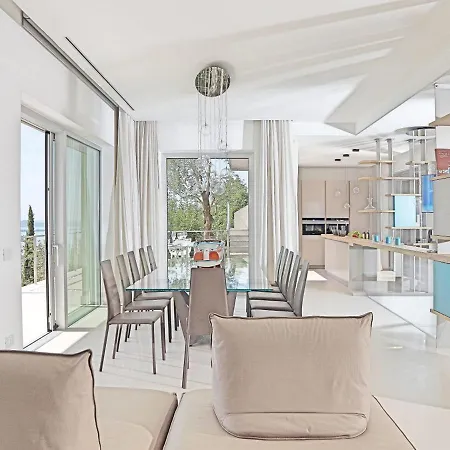 Le Valli Sleeps 11 With Pool Air Con And Wifi * Pulciano
